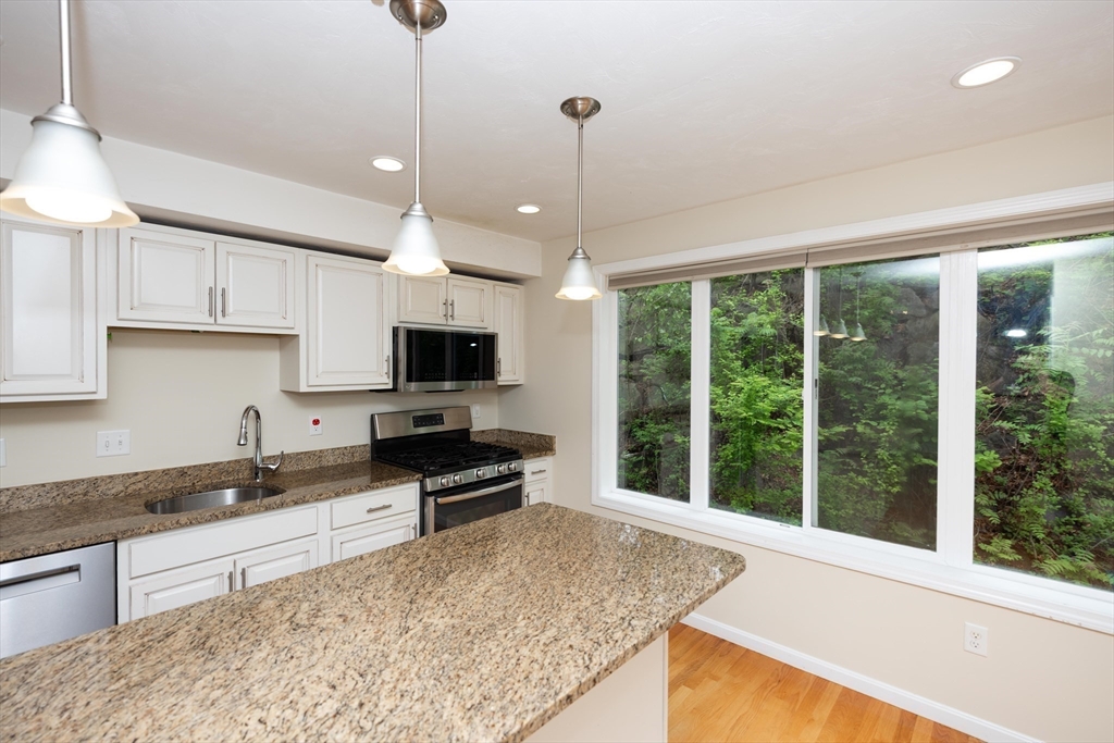 2 bed, 2 bath apartment for rent at 417 America Blvd Unit 417, Ashland — photo 9 of 42