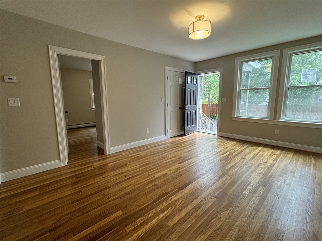 3 bed, 3 bath apartment for rent at 417 Auburn St Unit 1R, Auburndale — photo 7 of 24