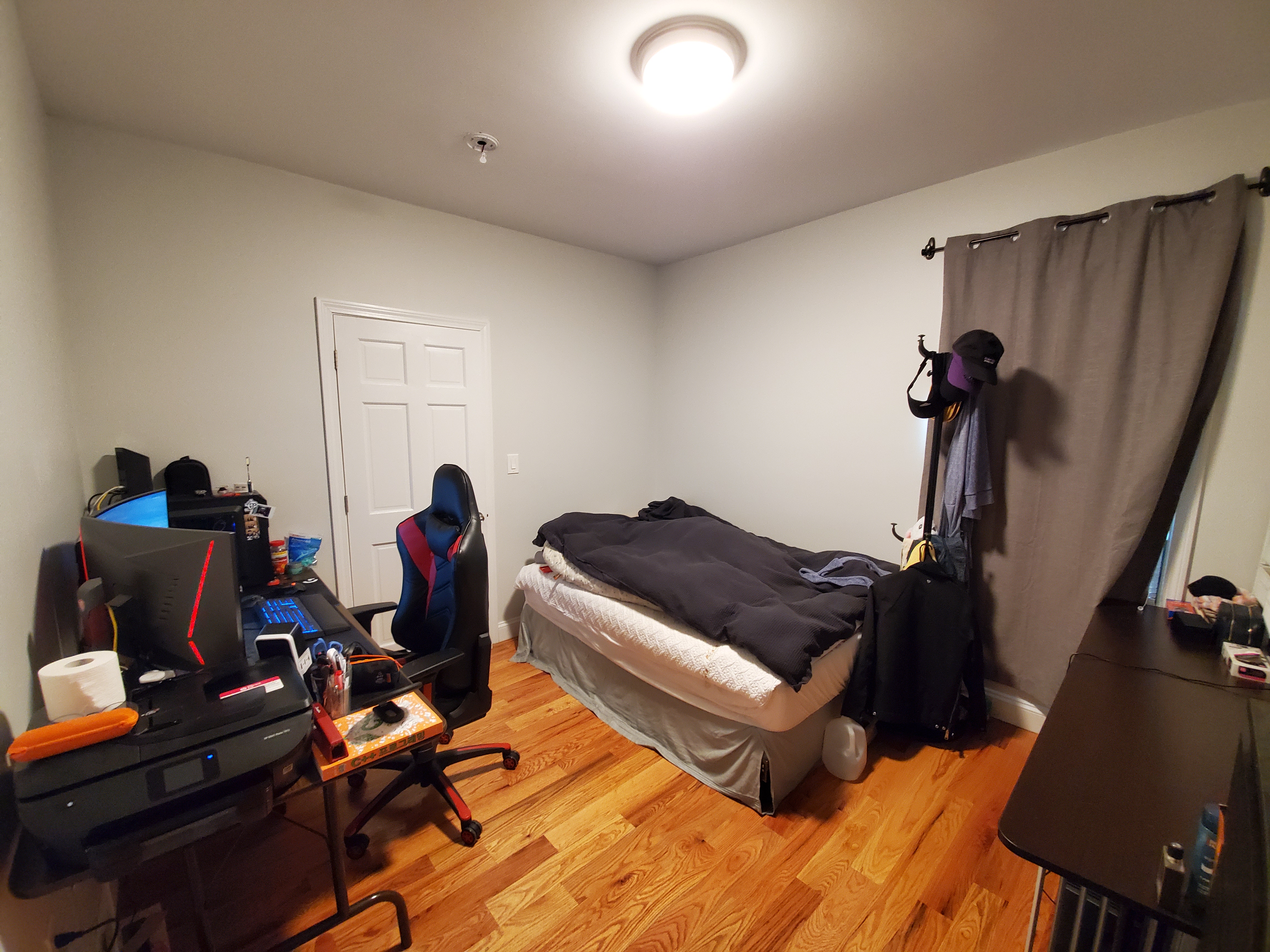 2 bed, 1 bath apartment for rent at 417 Cardinal Medeiros Ave Unit 1, Wellington-Harrington — photo 4 of 8
