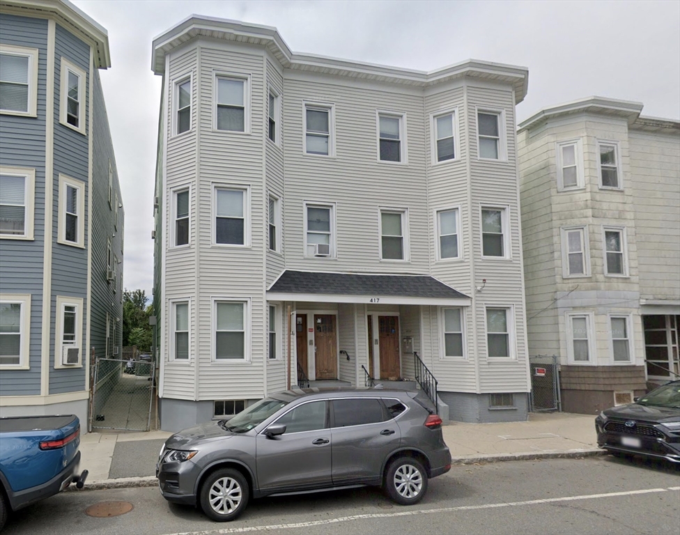 3 bed, 1 bath apartment for rent at 417 Cardinal Medeiros Ave Unit 5, Wellington-Harrington — photo 11 of 13