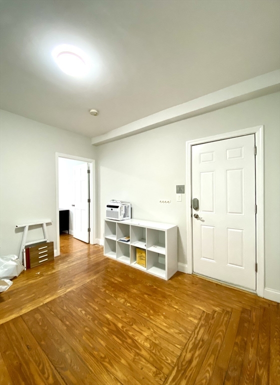 3 bed, 1 bath apartment for rent at 417 Cardinal Medeiros Ave Unit 5, Wellington-Harrington — photo 4 of 13