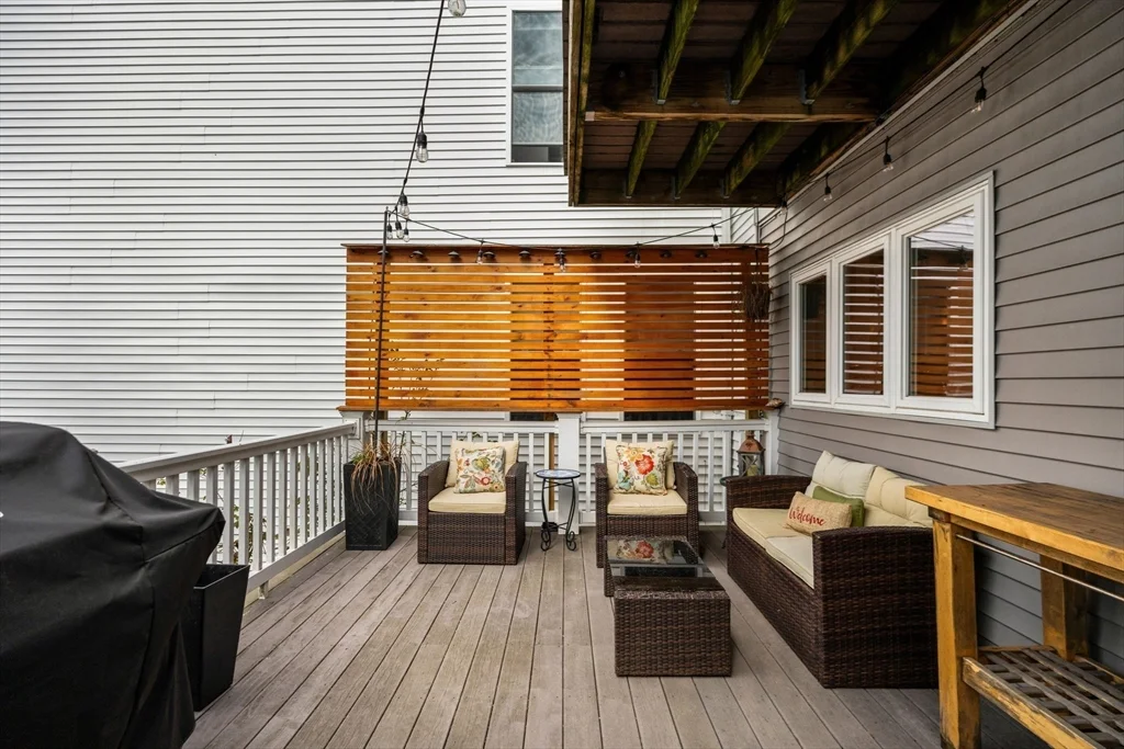 3 bed, 2 bath apartment for rent at 417 E 7th St Unit 1, South Boston — photo 9 of 25