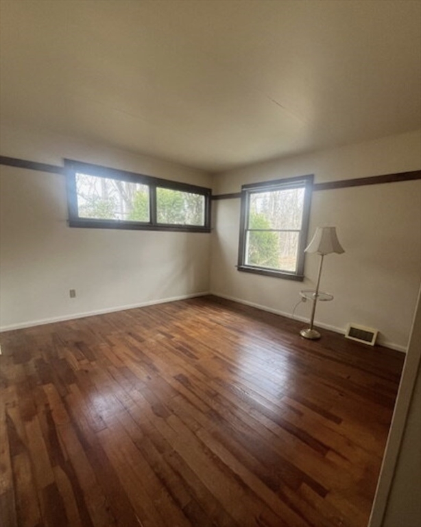 2 bed, 1 bath apartment for rent at 417 Old Ayer Rd, Groton — photo 7 of 10