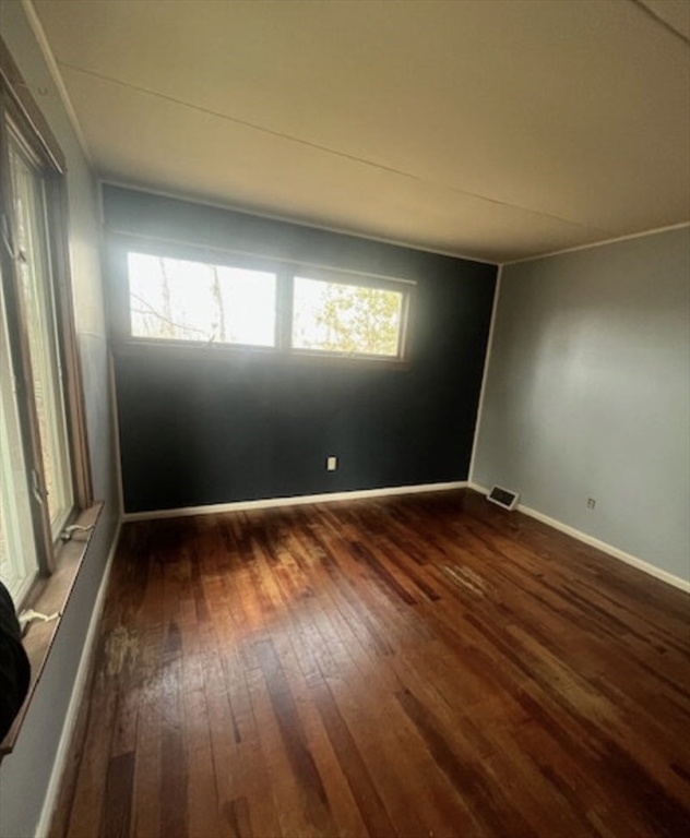 2 bed, 1 bath apartment for rent at 417 Old Ayer Rd, Groton — photo 6 of 10