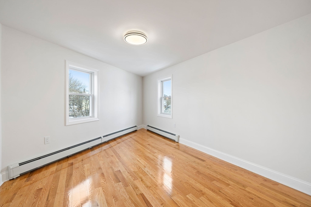 3 bed, 2 bath apartment for rent at 417 Salem St Unit 3, Medford — photo 13 of 24