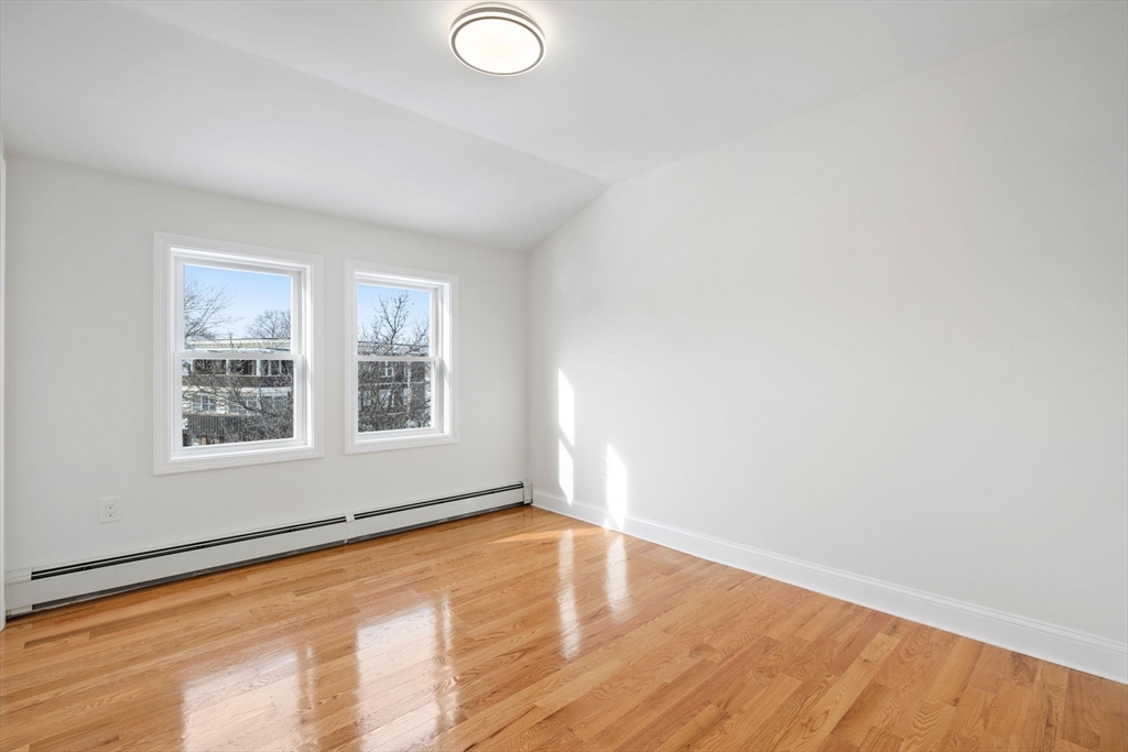3 bed, 2 bath apartment for rent at 417 Salem St Unit 3, Medford — photo 20 of 24