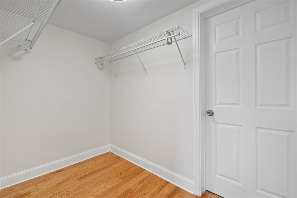 3 bed, 2 bath apartment for rent at 417 Salem St Unit 3, Medford — photo 14 of 24