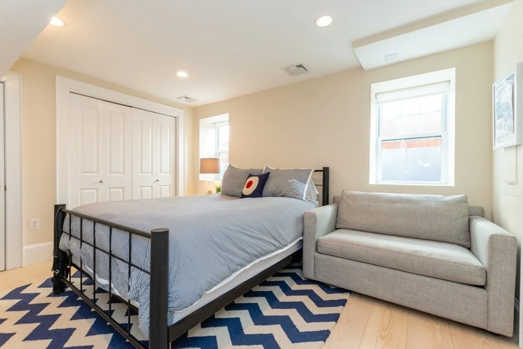 4 bed, 3 bath apartment for rent at 417 Walden St Unit 417, West Cambridge — photo 15 of 19
