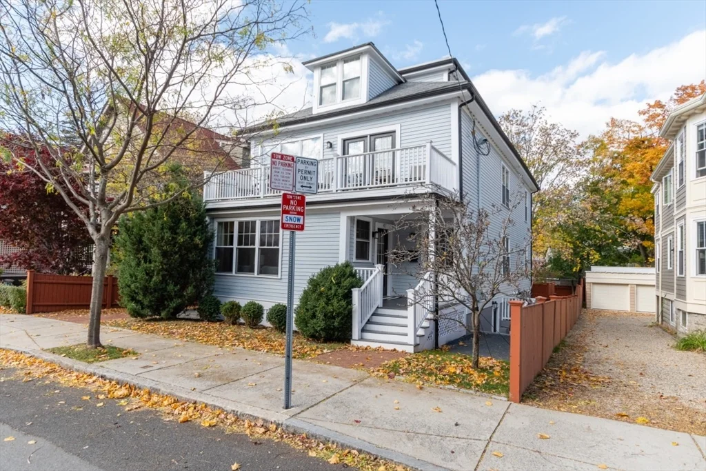 4 bed, 3 bath apartment for rent at 417 Walden St Unit 417, West Cambridge — photo 1 of 19