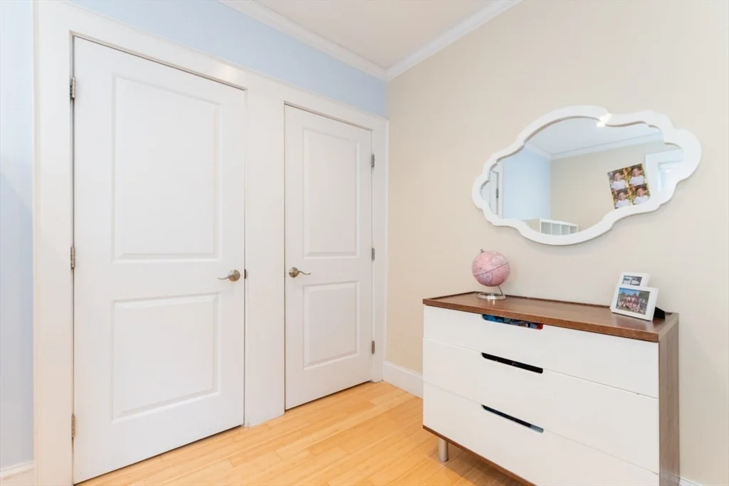 4 bed, 3 bath apartment for rent at 417 Walden St Unit 417, West Cambridge — photo 9 of 19