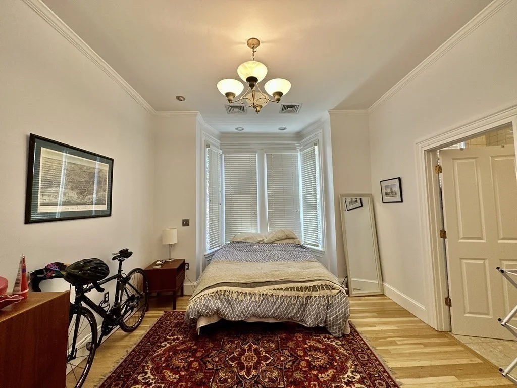 1 bed, 1 bath apartment for rent at 418 Columbus Ave Unit 2, Columbus — photo 6 of 10