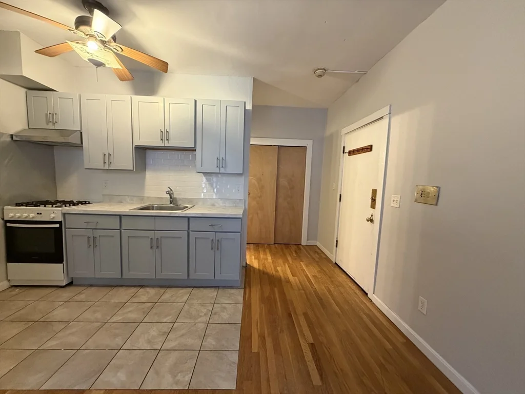 1 bed, 1 bath apartment for rent at 418 Massachusetts Ave Unit 2, South End — photo 6 of 15
