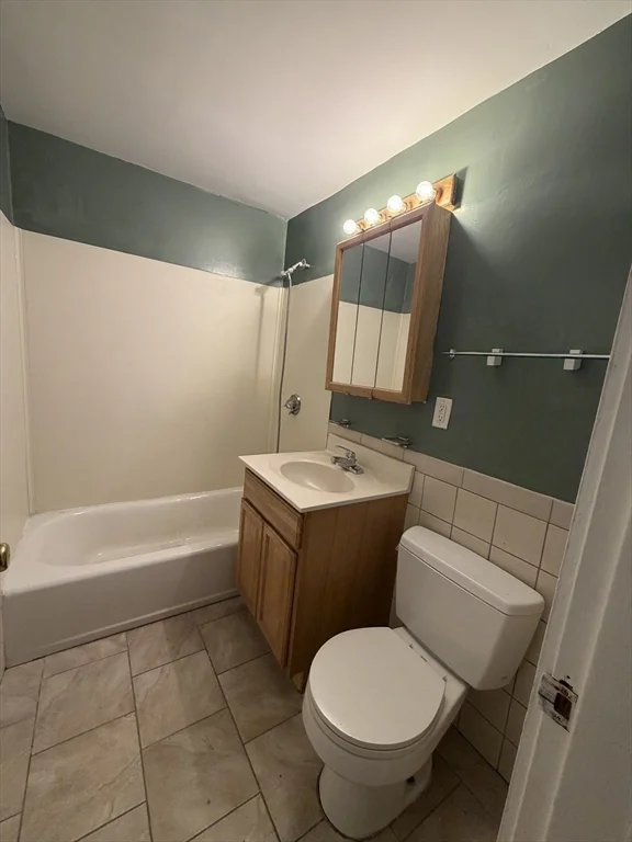 1 bed, 1 bath apartment for rent at 418 Massachusetts Ave Unit 2, South End — photo 8 of 15