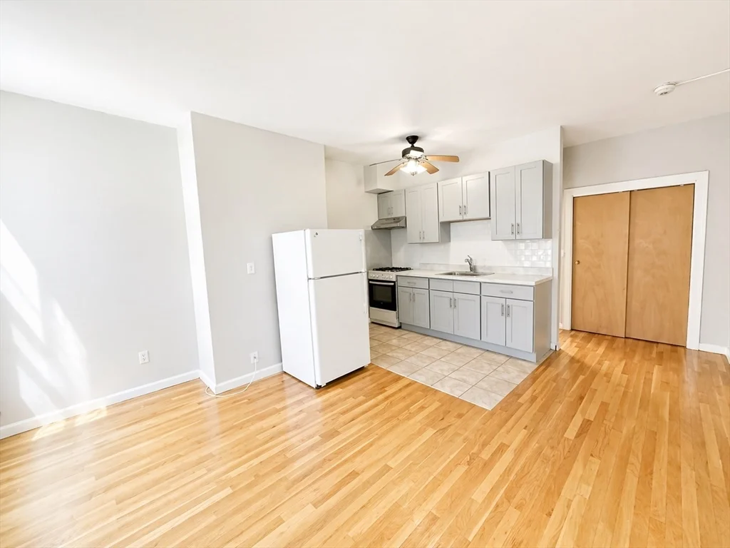 1 bed, 1 bath apartment for rent at 418 Massachusetts Ave Unit 2, South End — photo 1 of 15