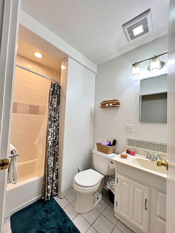 1 bed, 1 bath apartment for rent at 418 Sumner St Unit B, East Boston — photo 6 of 17