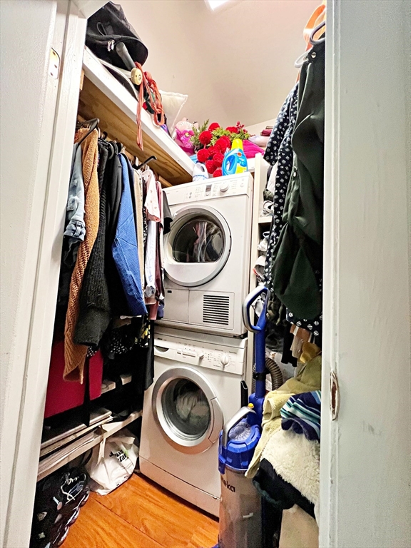 1 bed, 1 bath apartment for rent at 418 Sumner St Unit B, East Boston — photo 9 of 17