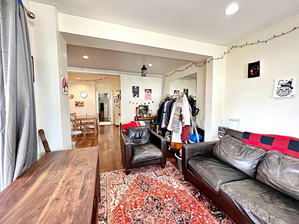 1 bed, 1 bath apartment for rent at 418 Sumner St Unit B, East Boston — photo 3 of 17