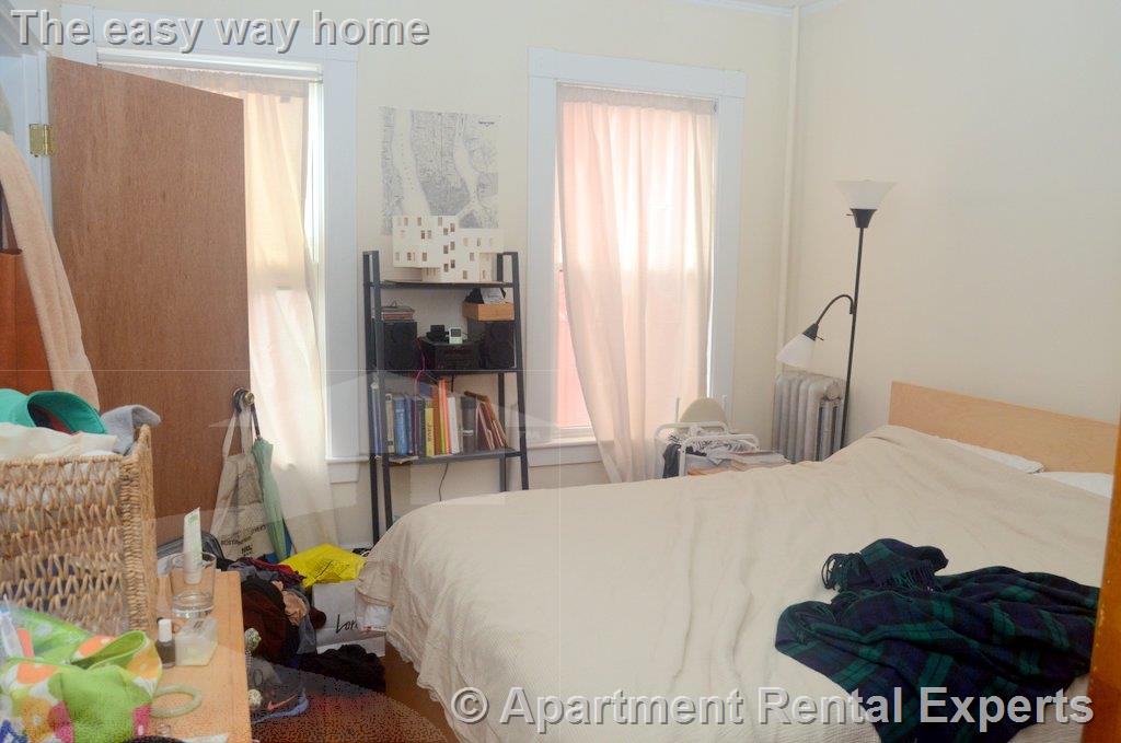 3 bed, 1 bath apartment for rent at 418 Washington St Unit 2, Harvard Square — photo 7 of 13