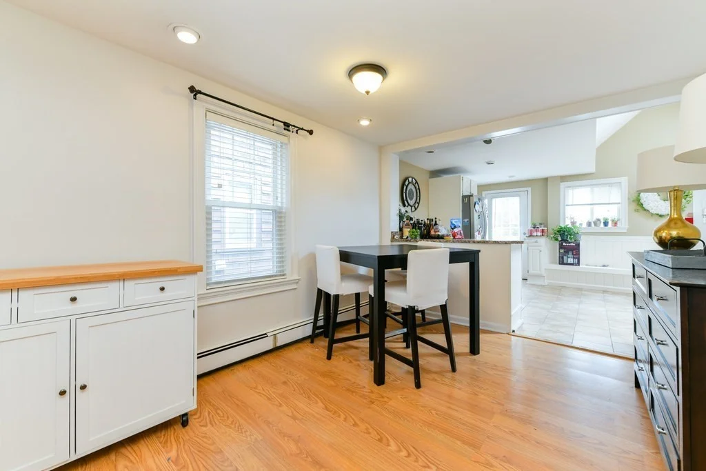 3 bed, 1 bath apartment for rent at 419 E 7th Unit 2, South Boston — photo 5 of 19