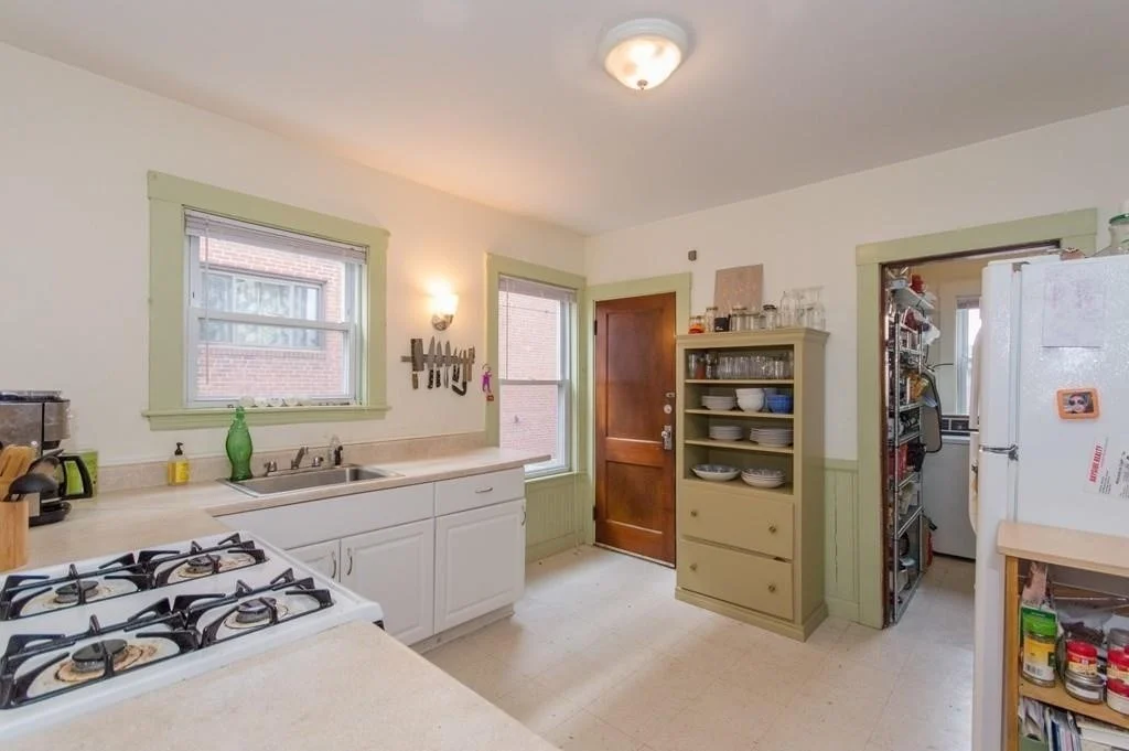 1 bed, 1 bath apartment for rent at 419 S Huntington Ave Unit 1, Jamaica Plain — photo 10 of 14