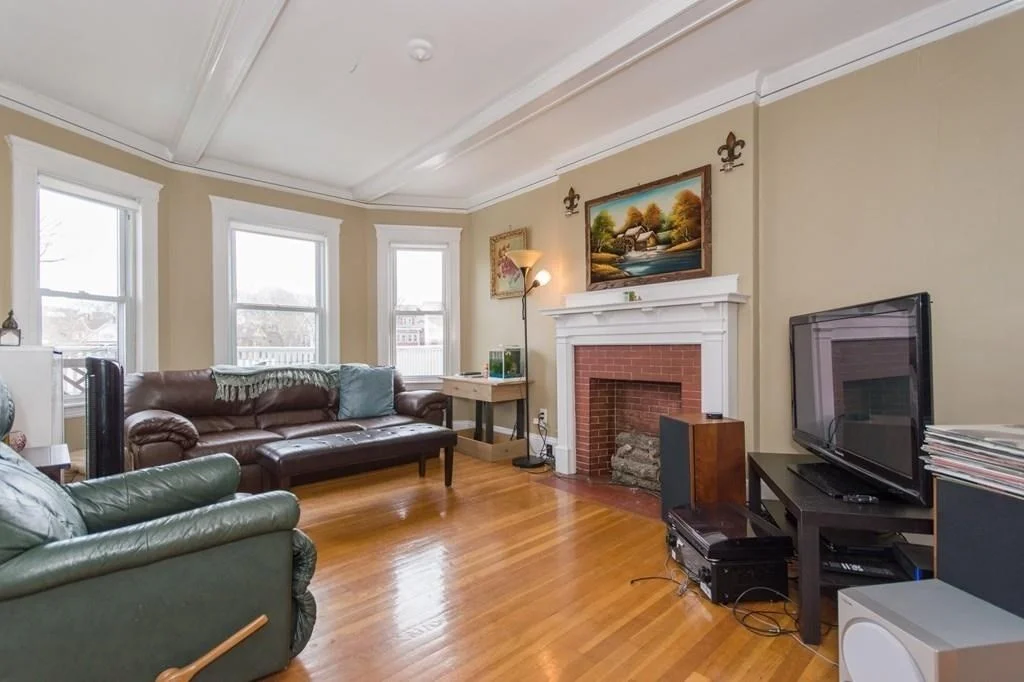 3 bed, 1 bath apartment for rent at 419 South Huntington Ave Unit 2, Jamaica Plain — photo 1 of 7