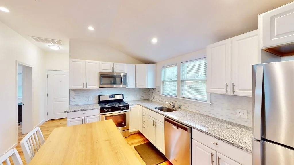 2 bed, 1 bath apartment for rent at 42-44 Austin St Unit 3, Norwood — photo 3 of 25