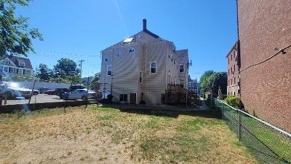 1 bed, 1 bath apartment for rent at 42 Butler Rd Unit 1, Quincy Center — photo 6 of 6