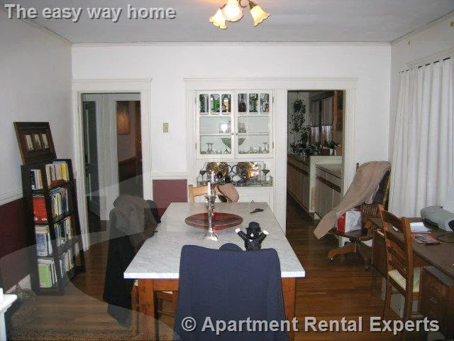 2 bed, 1 bath apartment for rent at 42-44 Garrison Ave Unit 1, Teele Square — photo 3 of 12