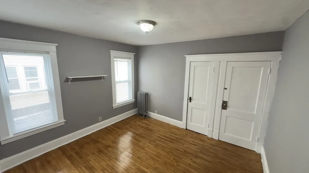 3 bed, 1 bath apartment for rent at 42-44 Narragansett St Unit 1, Springfield — photo 8 of 10