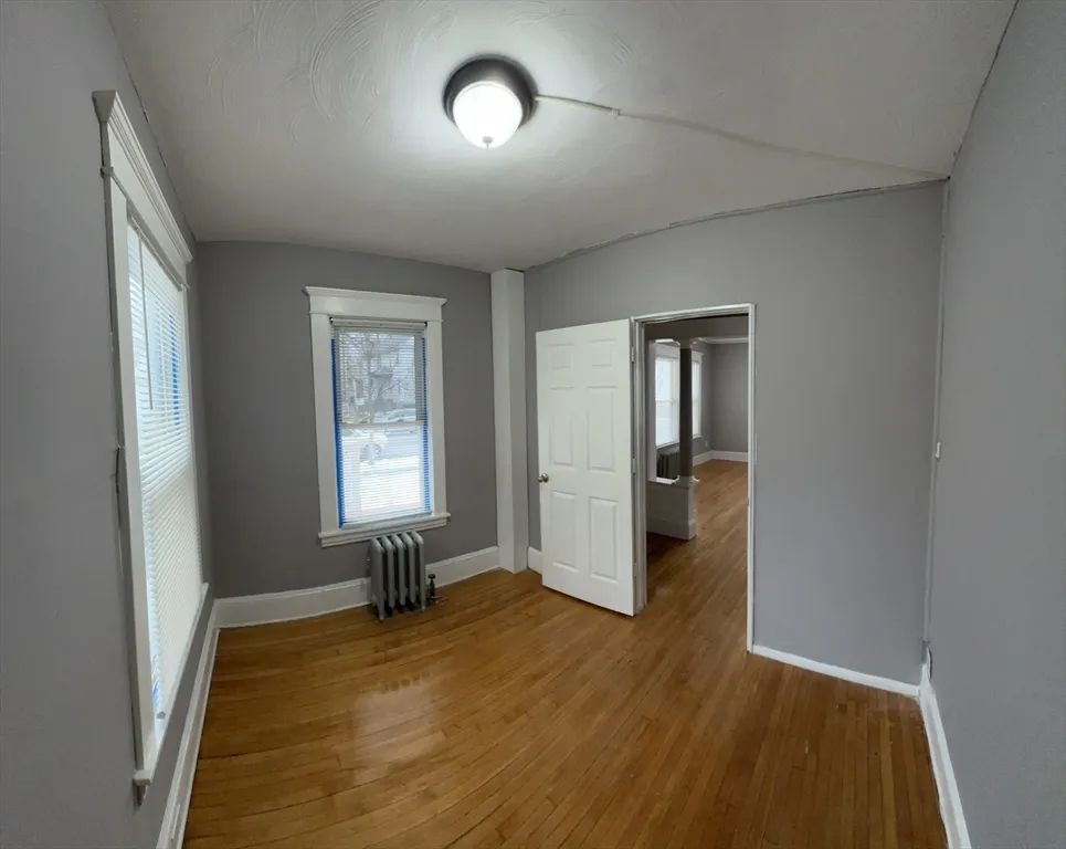 3 bed, 1 bath apartment for rent at 42-44 Narragansett St Unit 1, Springfield — photo 10 of 10