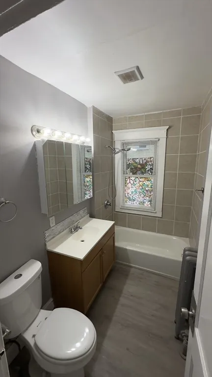 3 bed, 1 bath apartment for rent at 42-44 Narragansett St Unit 1, Springfield — photo 7 of 10
