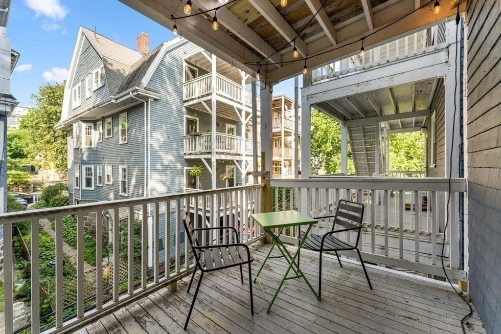 3 bed, 2 bath apartment for rent at 42-44 Woodlawn St Unit 5, Jamaica Plain — photo 21 of 29