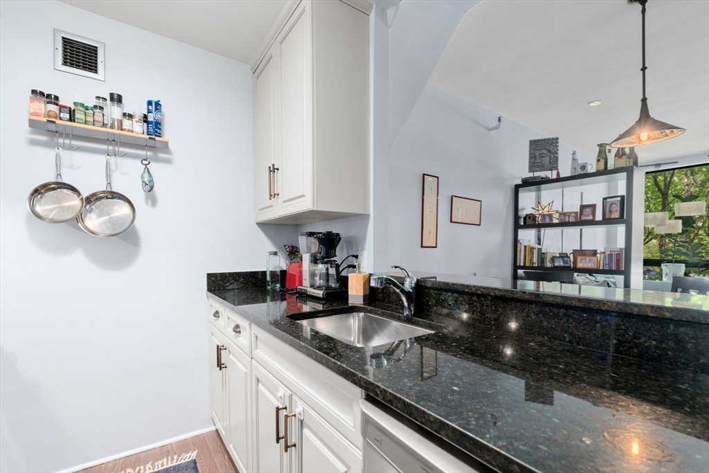 2 bed, 2 bath apartment for rent at 42 8th St Unit 3203, Charlestown — photo 9 of 15