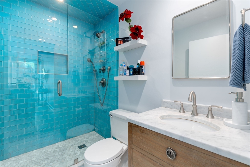 2 bed, 2 bath apartment for rent at 42 8th St Unit 3203, Charlestown — photo 4 of 15