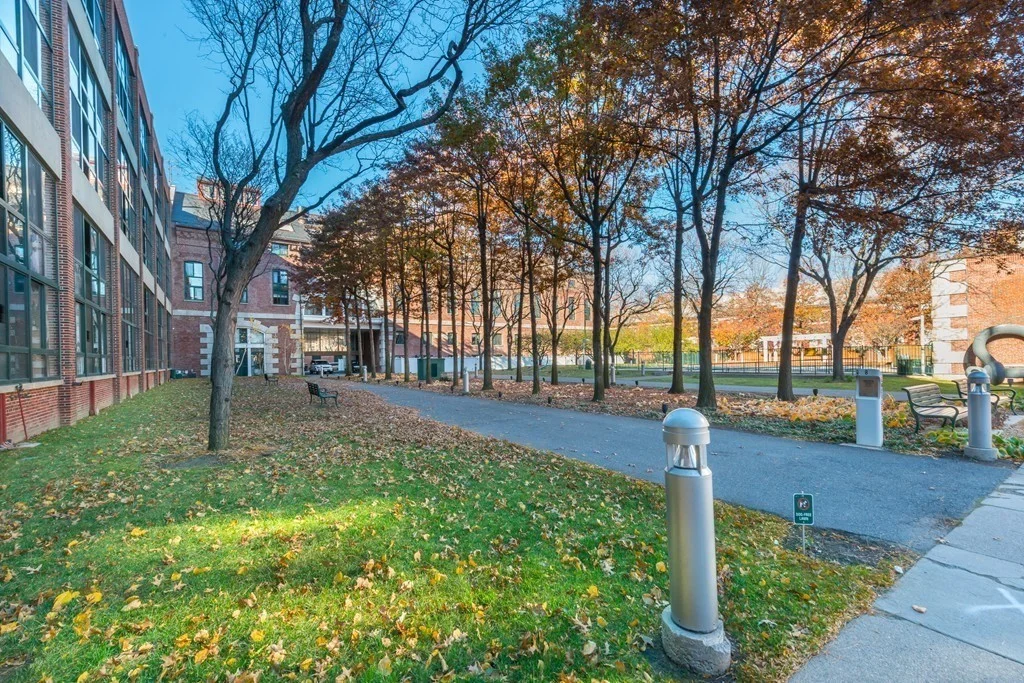 3 bed, 2 bath apartment for rent at 42 8th St Unit 5-519, Charlestown — photo 13 of 14