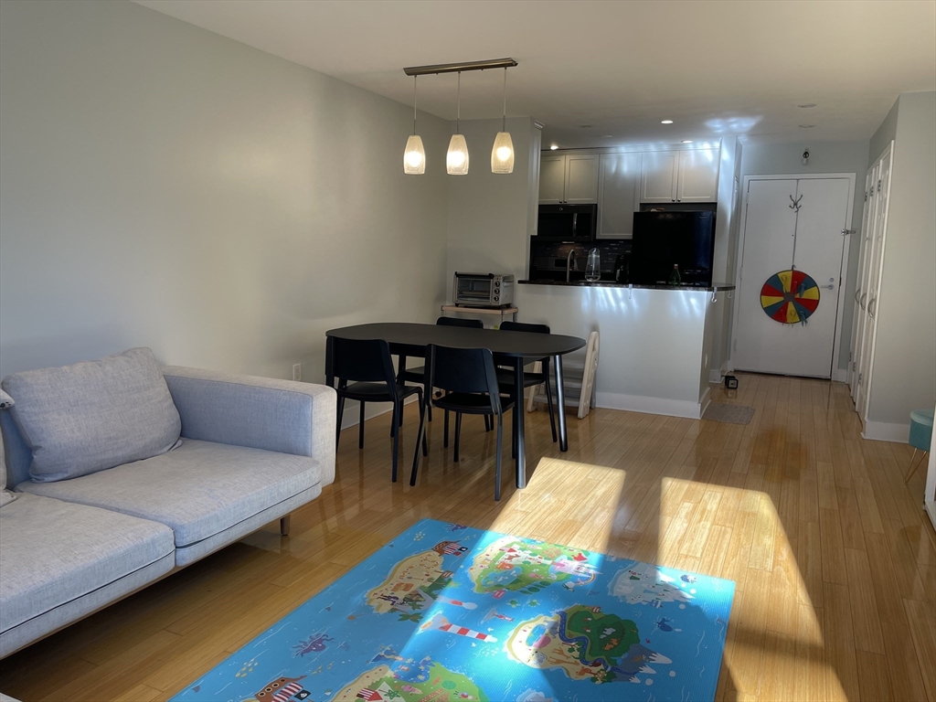 2 bed, 2 bath apartment for rent at 42 8th St Unit 5114, Charlestown — photo 2 of 20