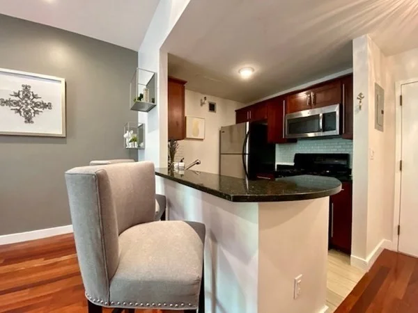 2 bed, 2 bath apartment for rent at 42 8th St Unit 5209, Charlestown — photo 4 of 16