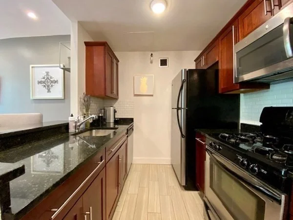 2 bed, 2 bath apartment for rent at 42 8th St Unit 5209, Charlestown — photo 5 of 16