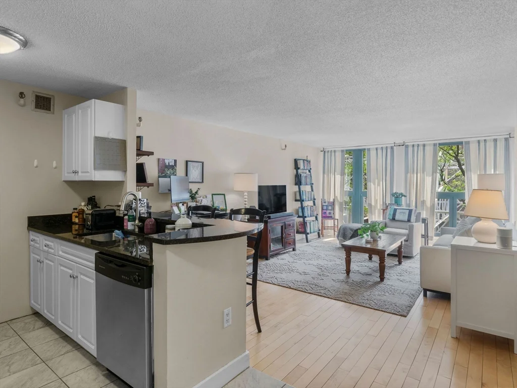 1 bed, 1 bath apartment for rent at 42 8th St Unit 5312, Charlestown — photo 7 of 27