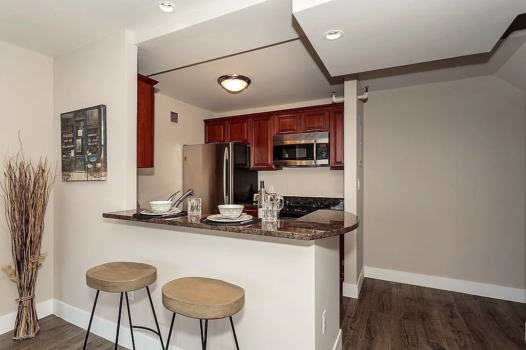 3 bed, 2 bath apartment for rent at 42 8th St Unit 5519, Charlestown — photo 4 of 16