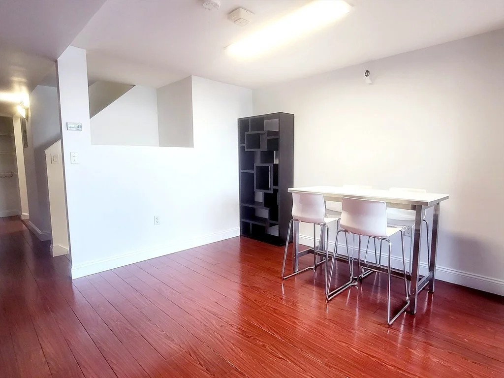 2 bed, 2 bath apartment for rent at 42 8th Unit 2515, Charlestown — photo 8 of 29