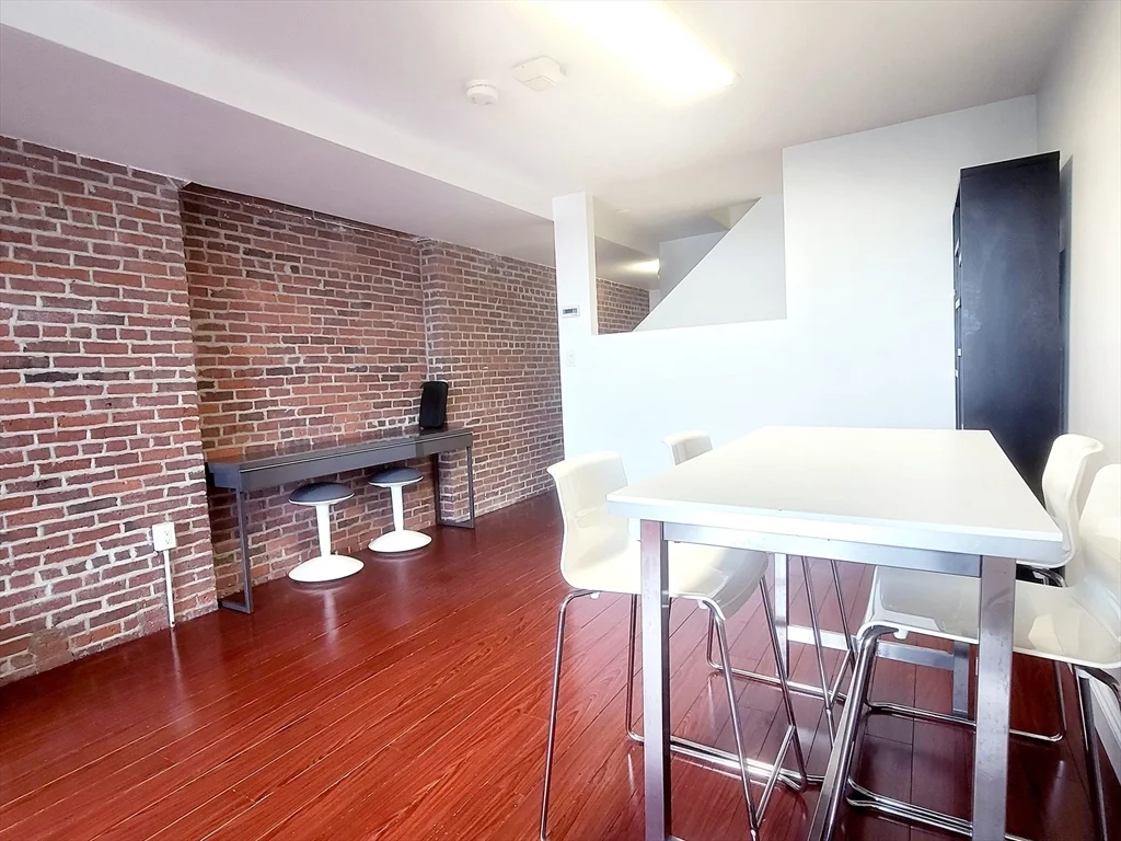 2 bed, 2 bath apartment for rent at 42 8th Unit 2515, Charlestown — photo 6 of 29