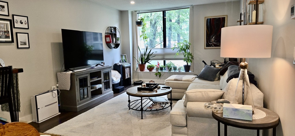 1 bed, 1 bath apartment for rent at 42 8th Unit 3107, Charlestown — photo 1 of 16