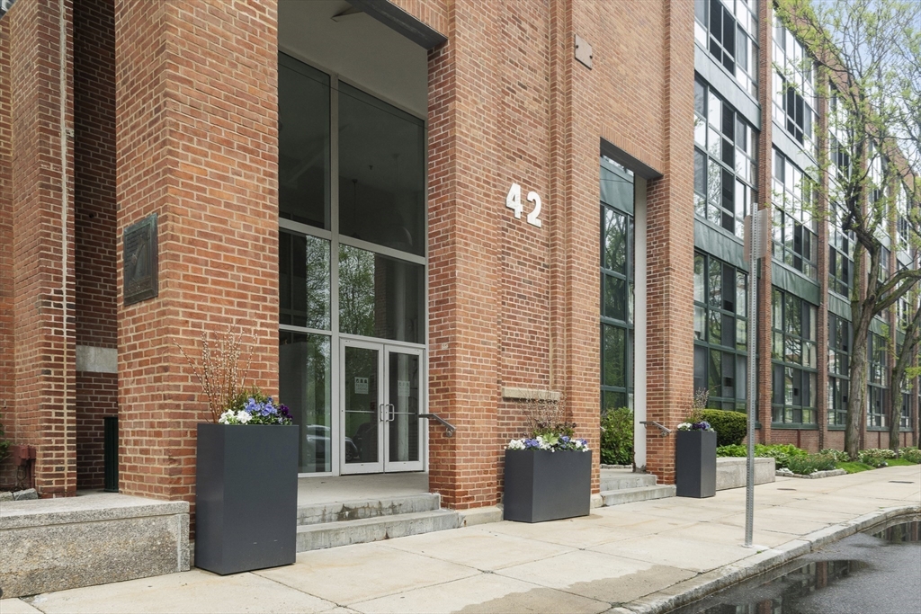 1 bed, 1 bath apartment for rent at 42 8th Unit 3414, Charlestown — photo 14 of 16