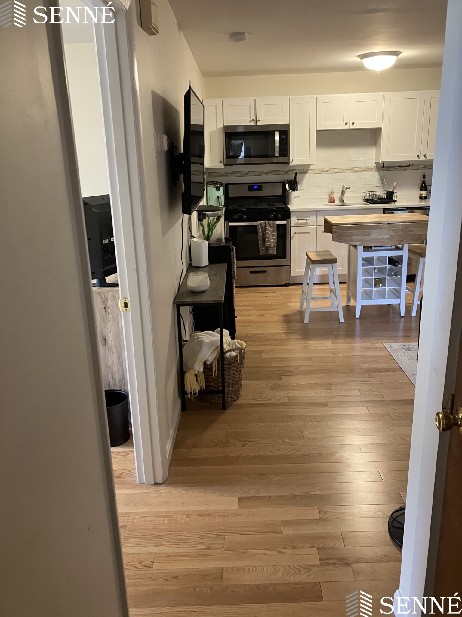 2 bed, 1 bath apartment for rent at 42A Linden Ave Unit 3, Spring Hill — photo 2 of 10
