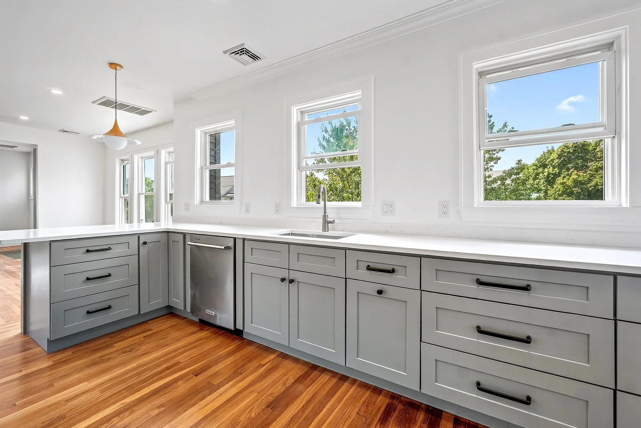 3 bed, 2 bath apartment for rent at 42 Adams St Unit 2, Arlington — photo 17 of 37