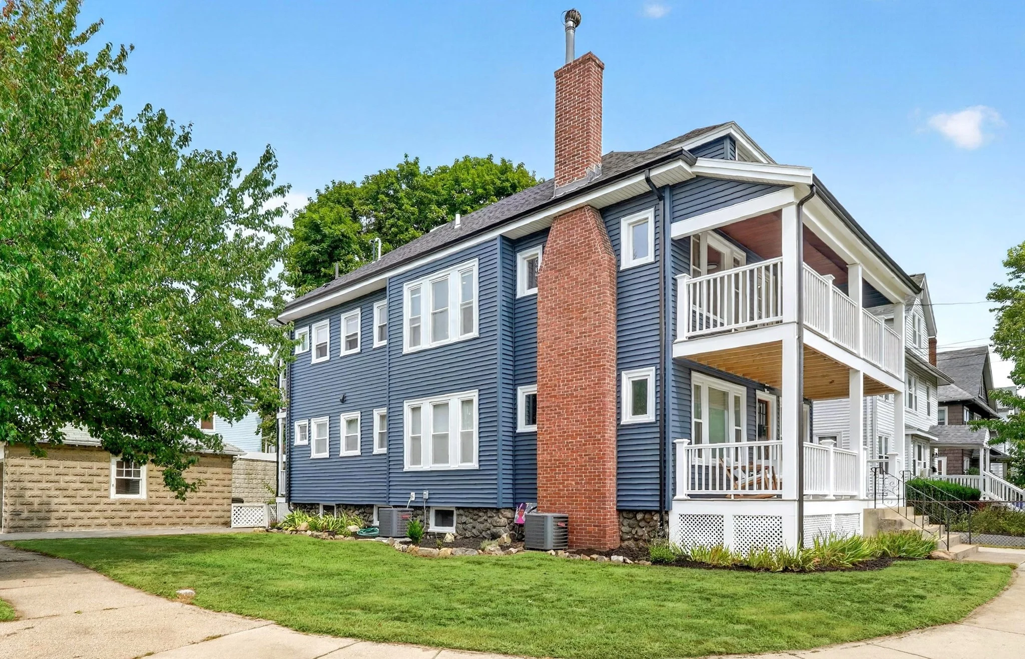 3 bed, 2 bath apartment for rent at 42 Adams St Unit 2, Arlington — photo 36 of 37
