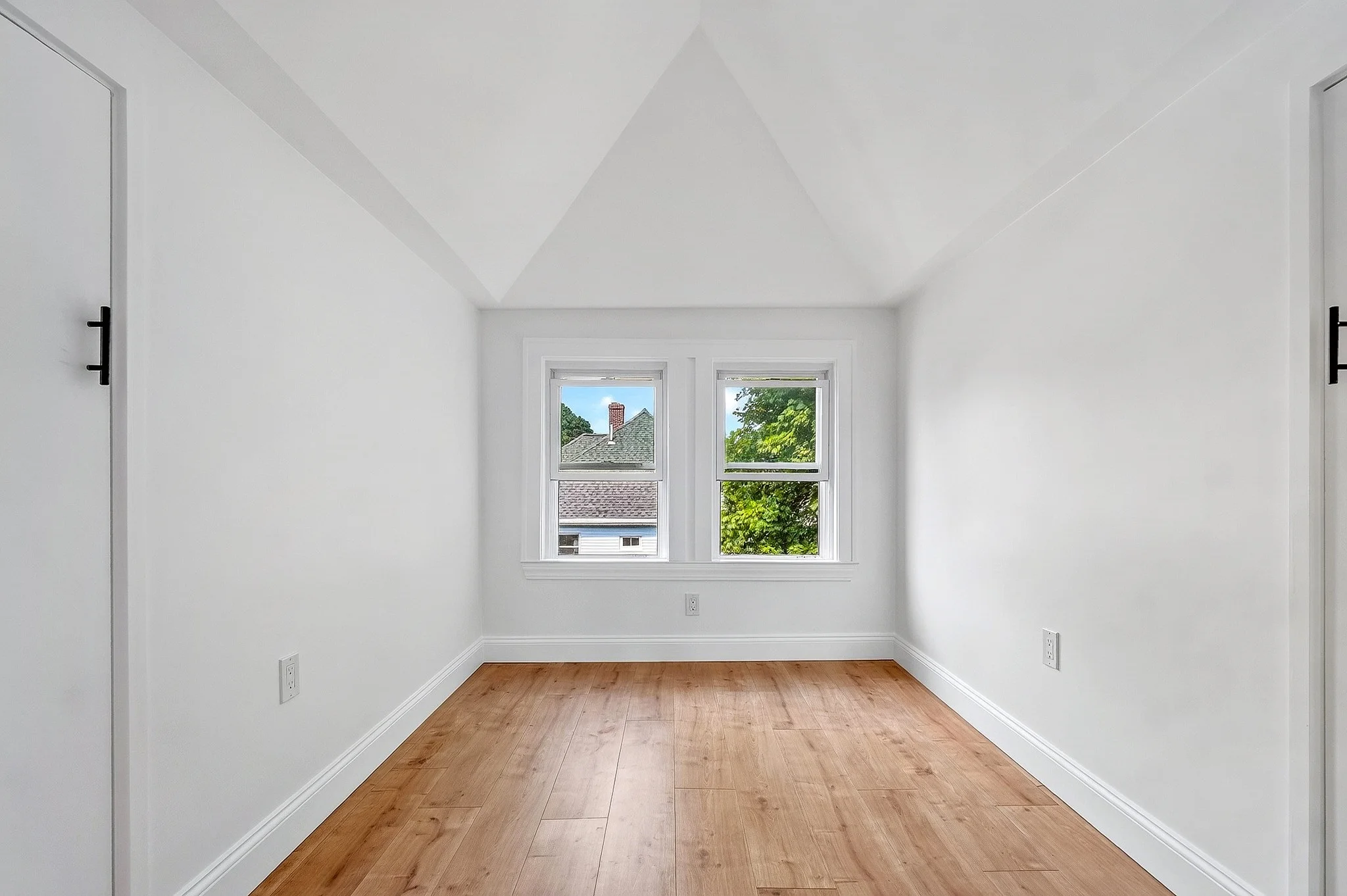 3 bed, 2 bath apartment for rent at 42 Adams St Unit 2, Arlington — photo 30 of 37