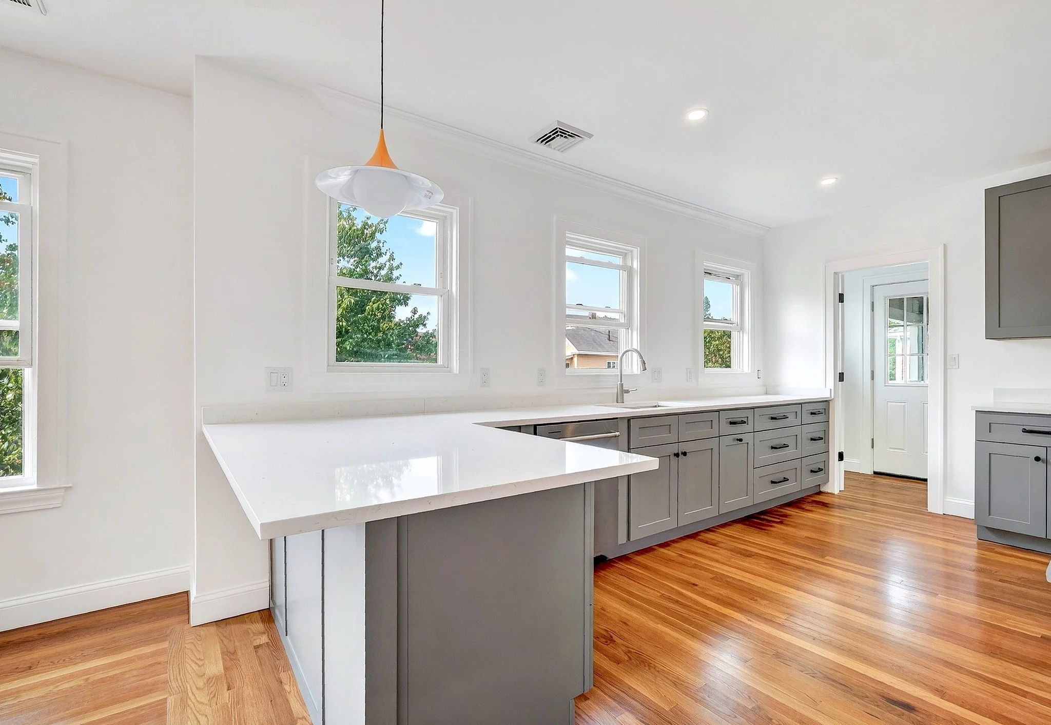 3 bed, 2 bath apartment for rent at 42 Adams St Unit 2, Arlington — photo 12 of 37