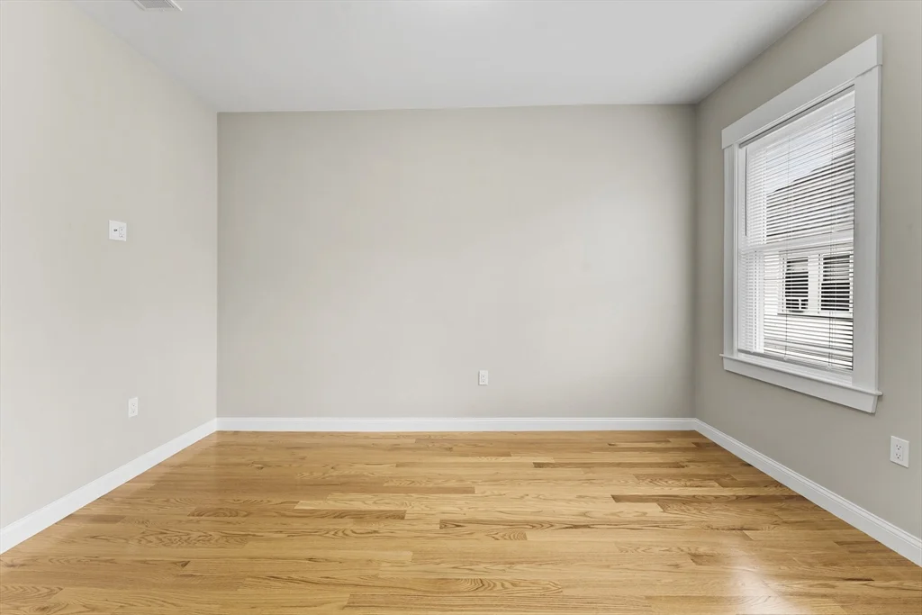 3 bed, 1 bath apartment for rent at 42 Almont St Unit 2L, Medford — photo 26 of 33